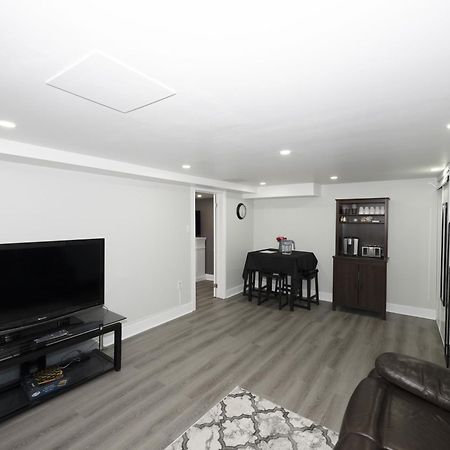 Serene Niagara Guest House Экстерьер фото