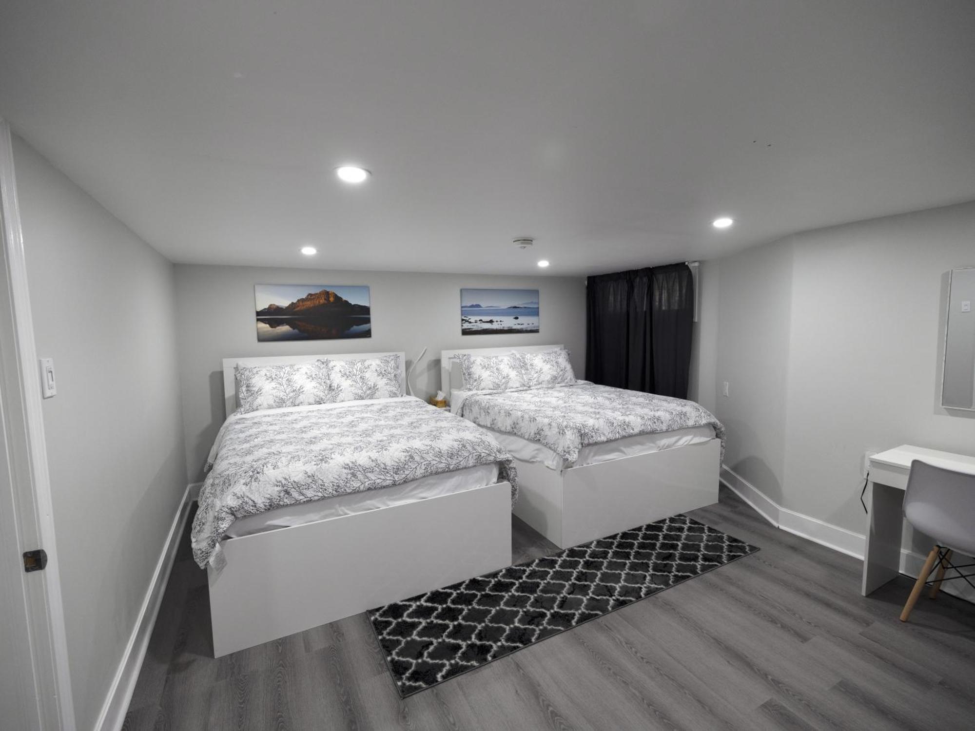 Serene Niagara Guest House Экстерьер фото
